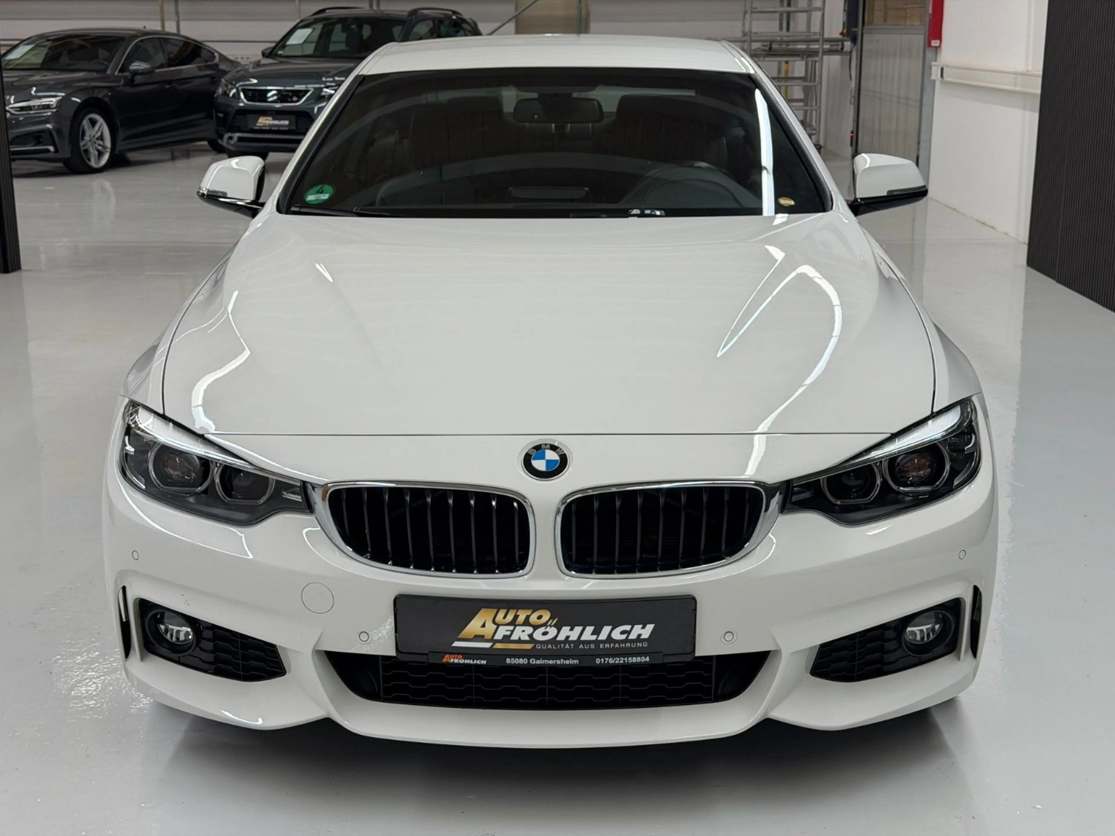 BMW 430 iA Coupe M Sport Automatik Navi LED Leder — photo 2