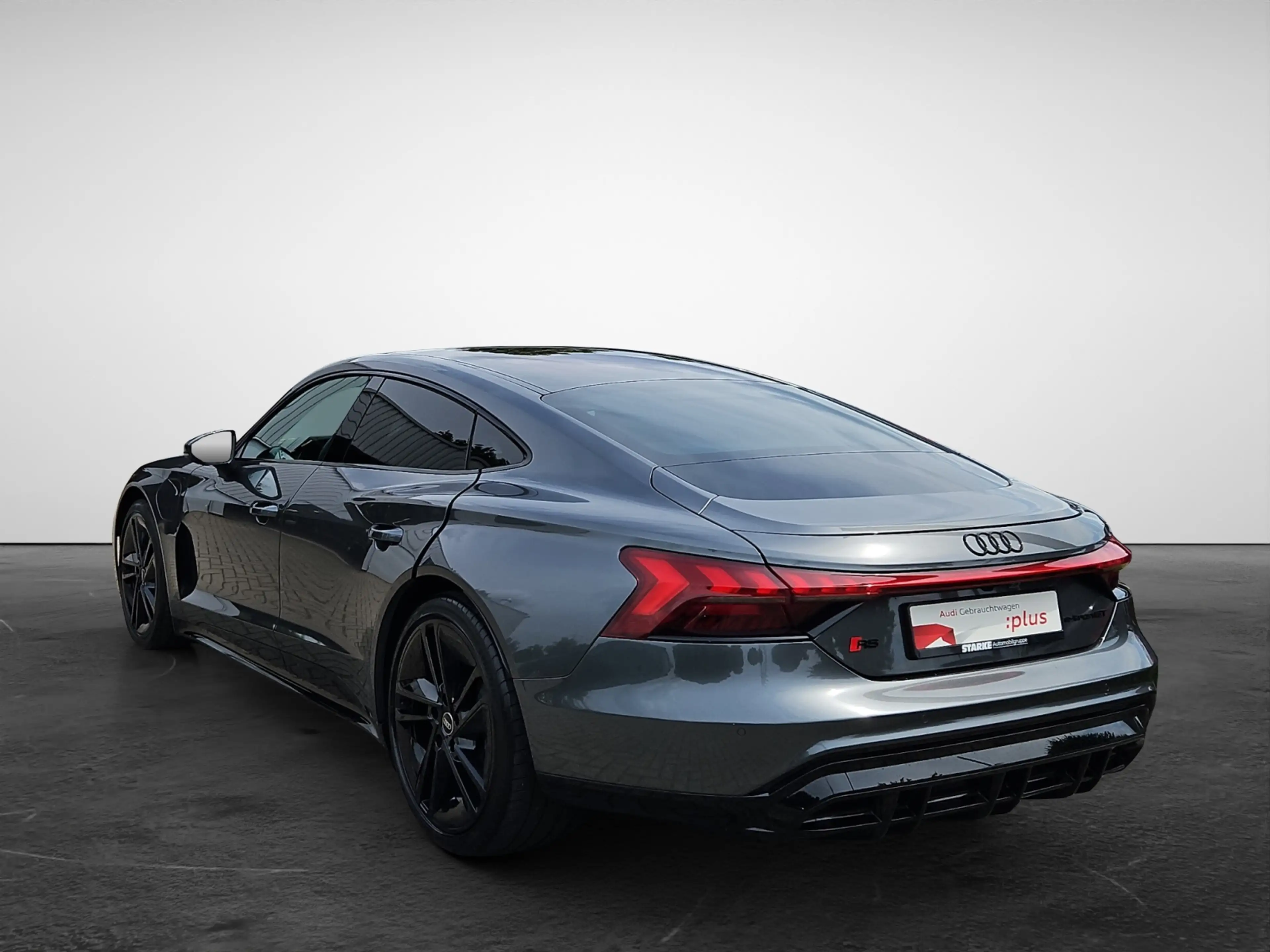 Audi RS e-tron GT quattro NaviPlus Matrix mit Laser HeadUp 21-Zol... — photo 4