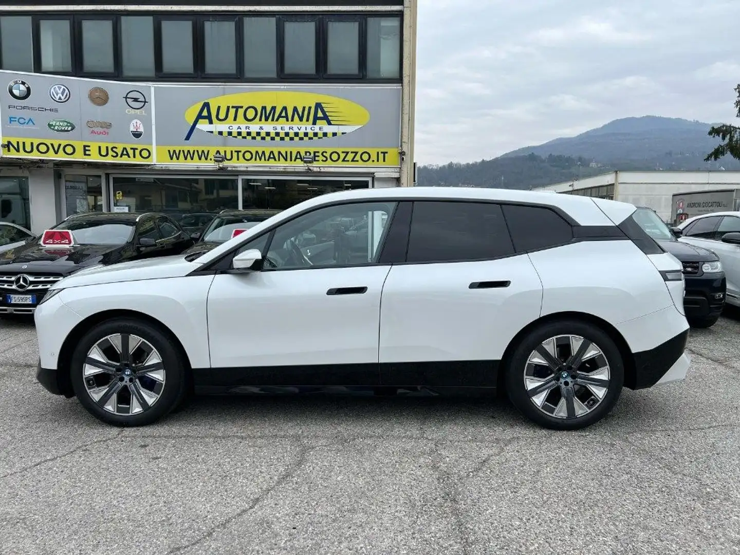 BMW iX xDrive40 Blanc - 1