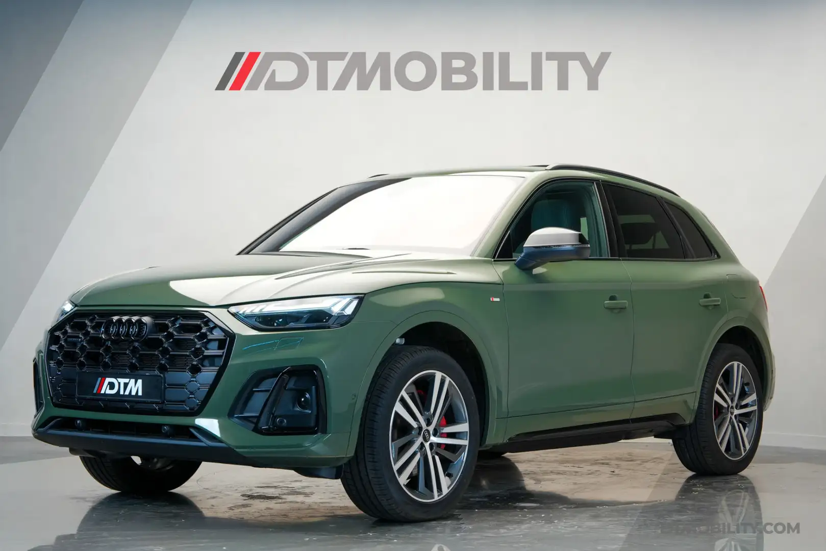 Audi Q5 55TFSIe S-Edition| Panoramadak | Adaptief Cruise | Grün - 1