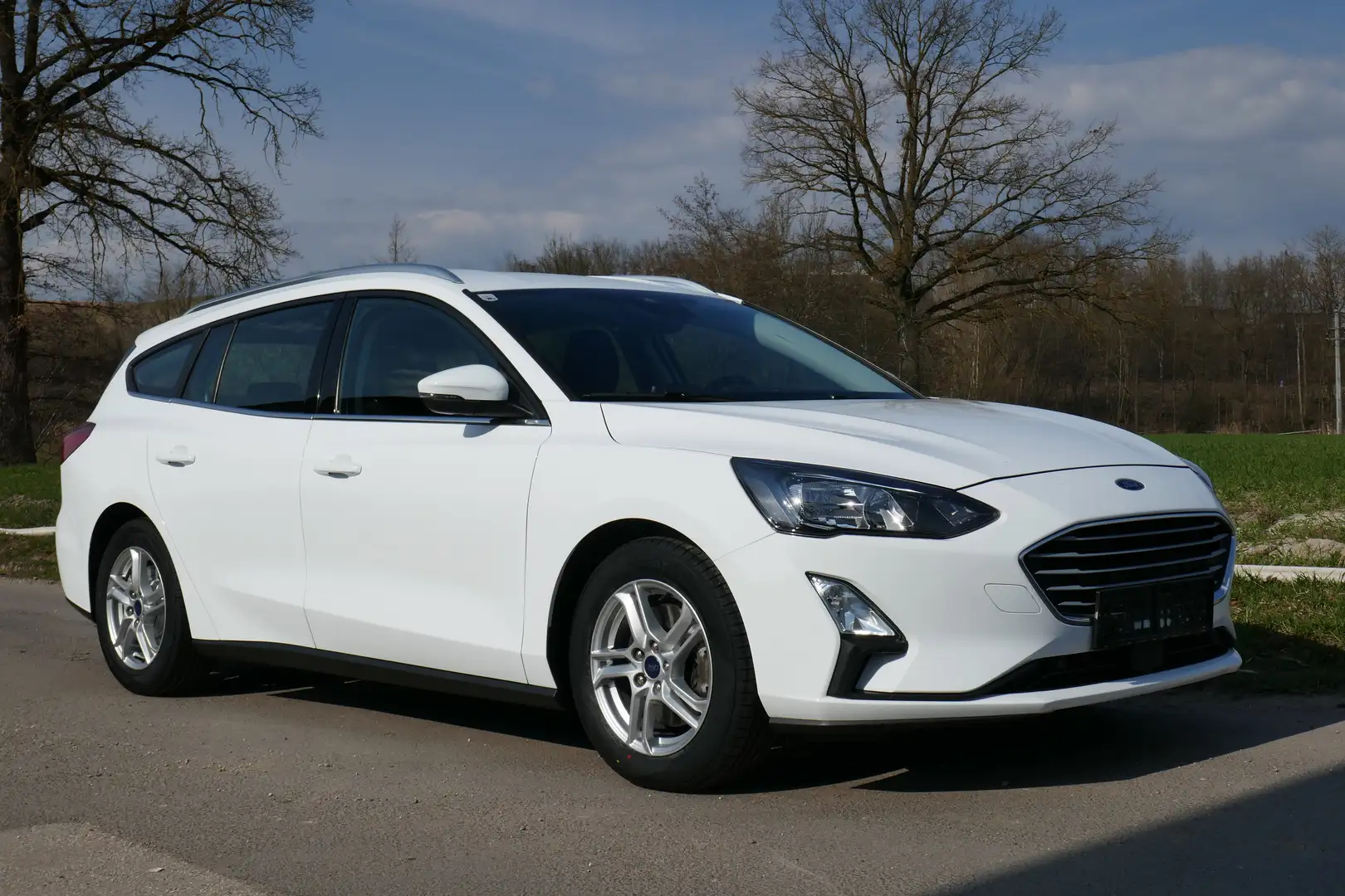 Ford Focus Cool&Connect Weiß - 1