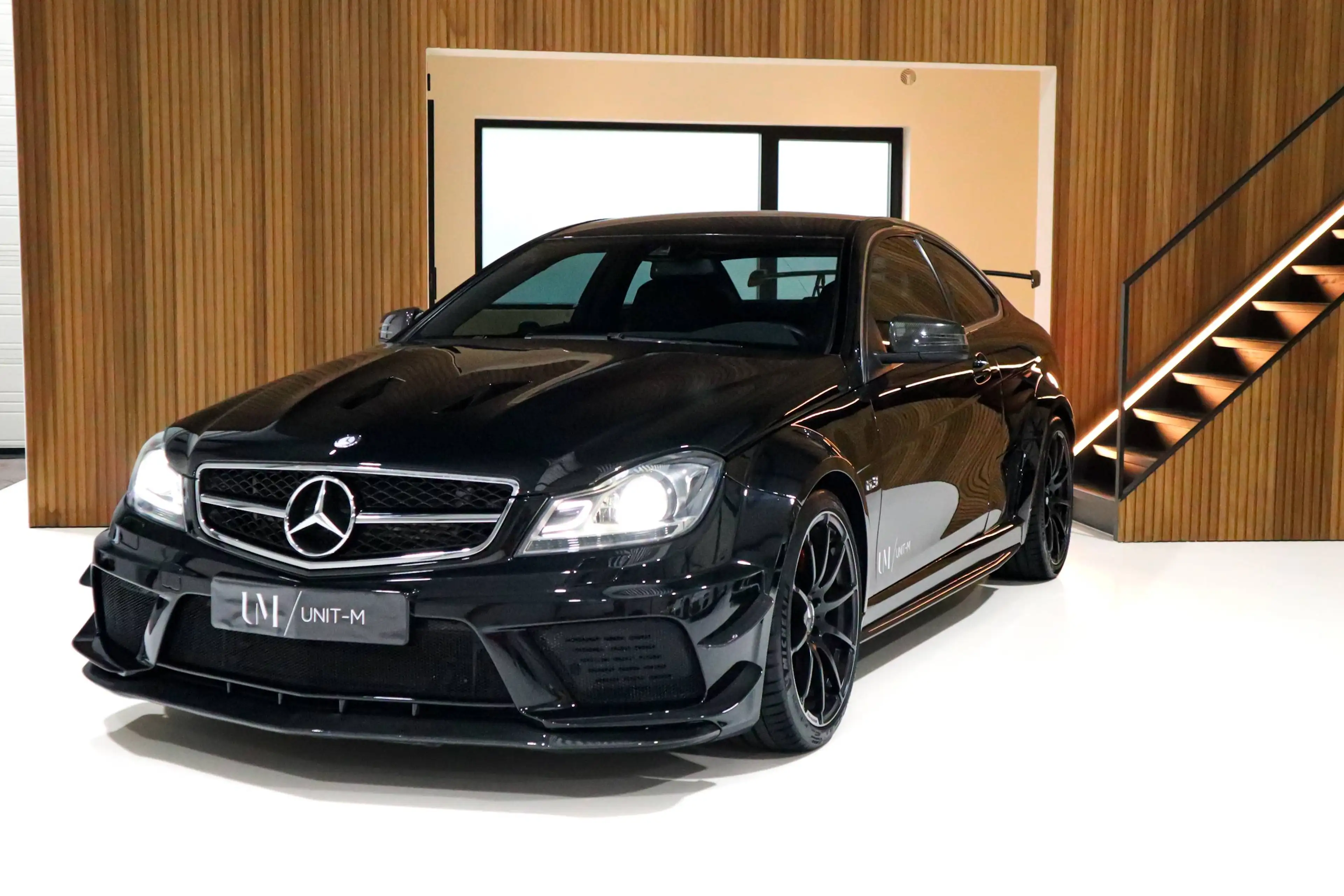Mercedes-Benz C 63 AMG C63 AMG Black Series — photo 2