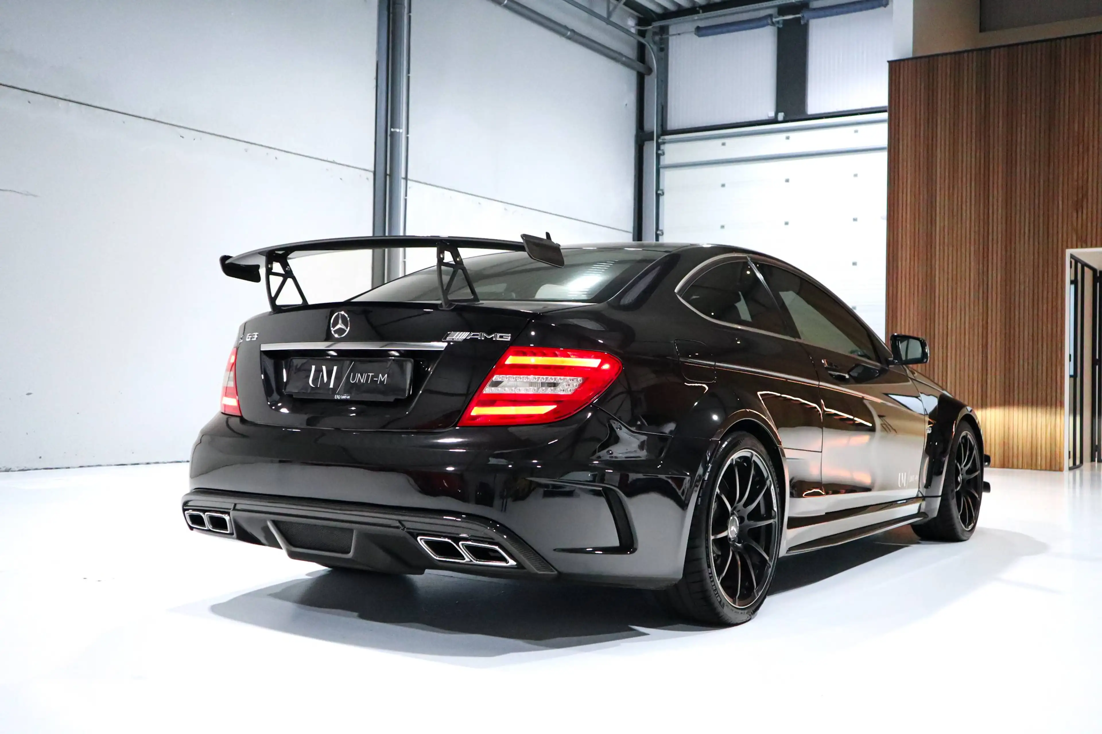 Mercedes-Benz C 63 AMG C63 AMG Black Series — photo 9