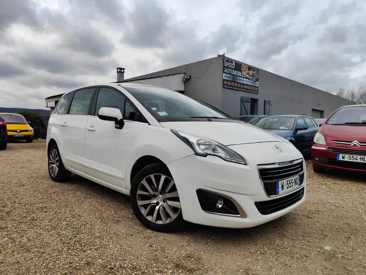 Peugeot 5008 Premium Pack