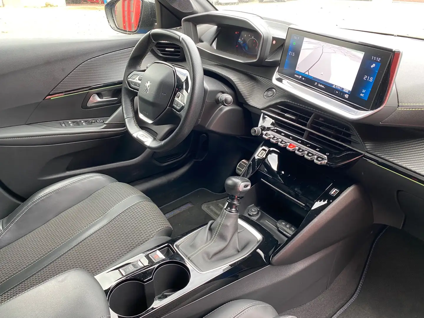 Peugeot 208 1.2i PureTech GT +LED +3D Cockpit et avec GARANTIE Bleu - 2