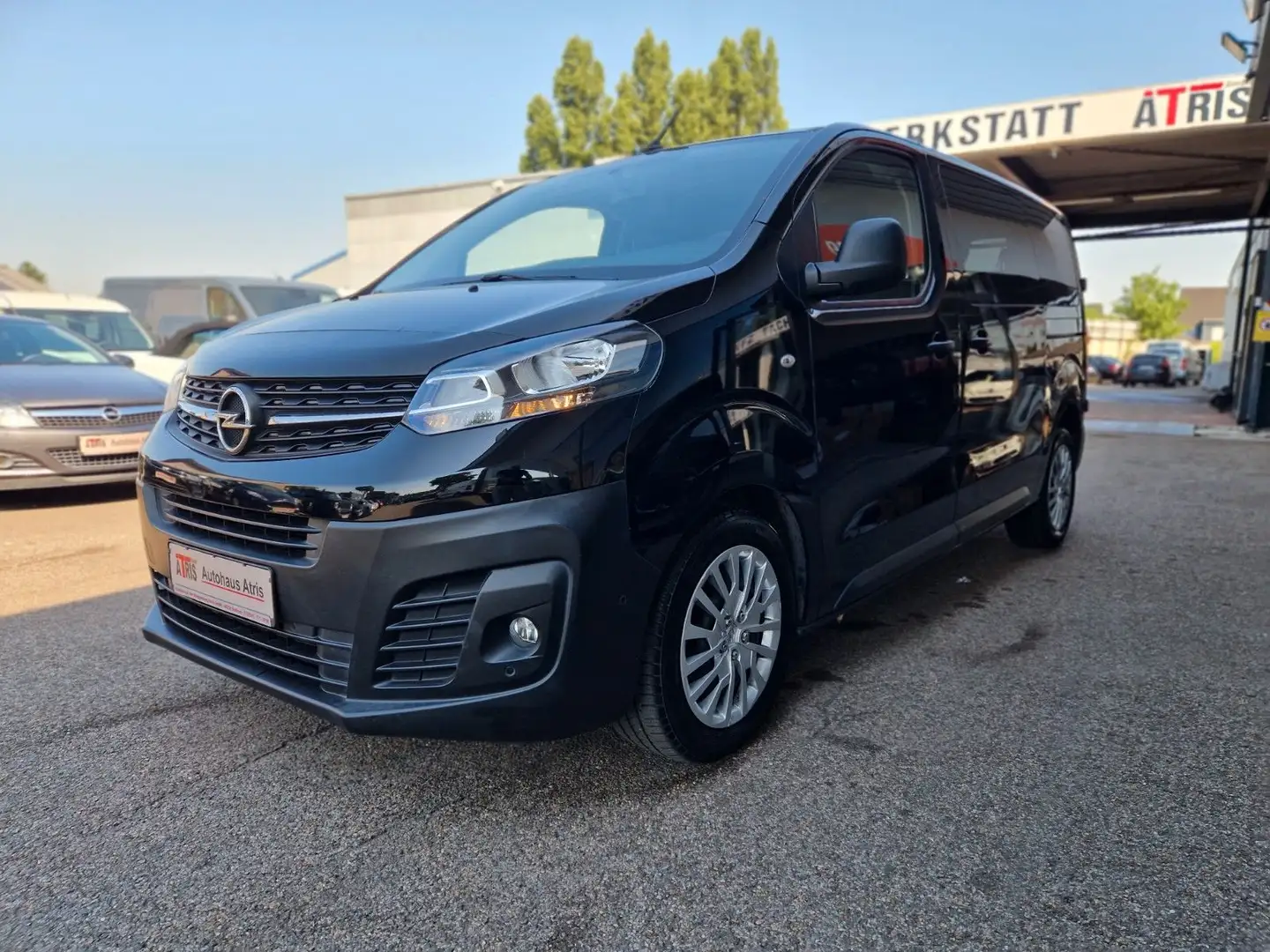 Opel Vivaro Kombi M Noir - 1
