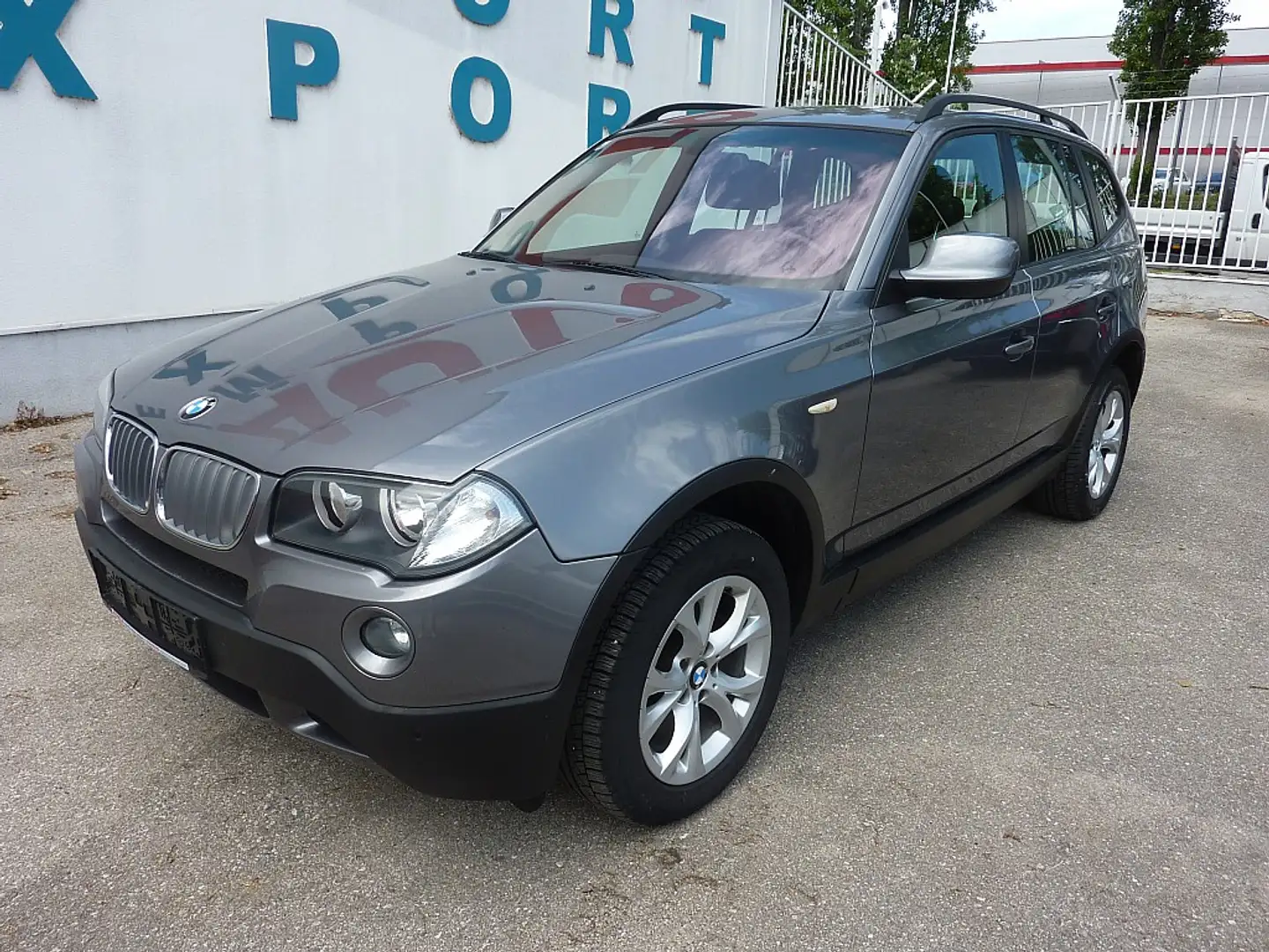 BMW X3 xDrive20d Österreich-Paket Grau - 1