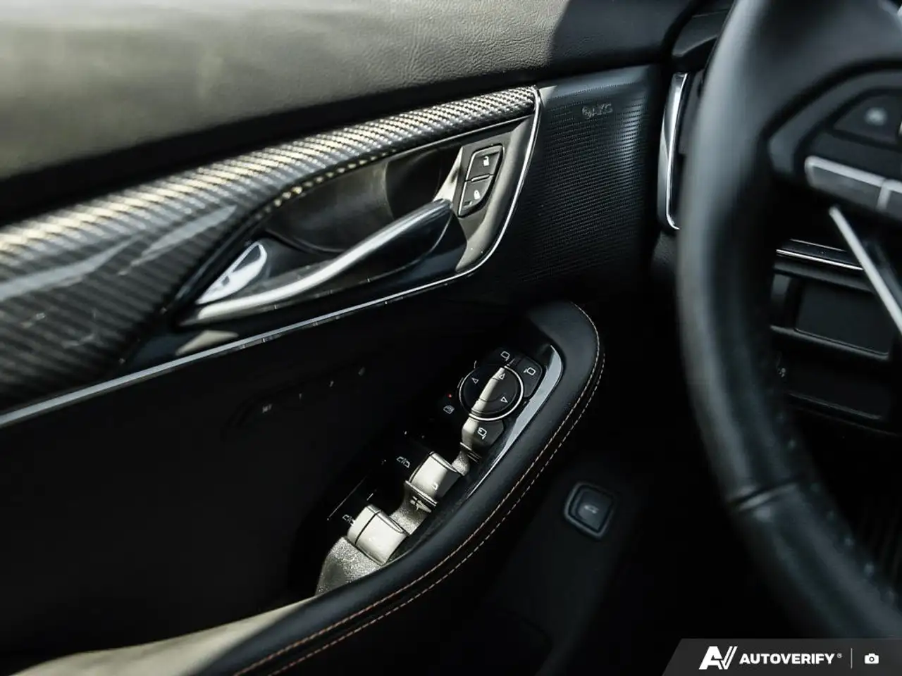 Cadillac CT5-V снимка Cadillac CT5-V