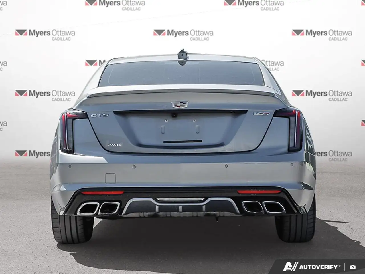 Cadillac CT5-V снимка Cadillac CT5-V