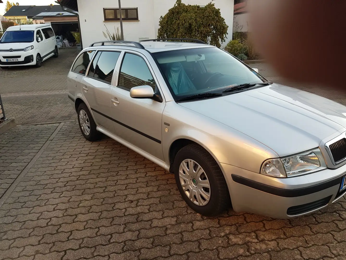 Skoda Octavia 1.6 Combi Style Silber - 2