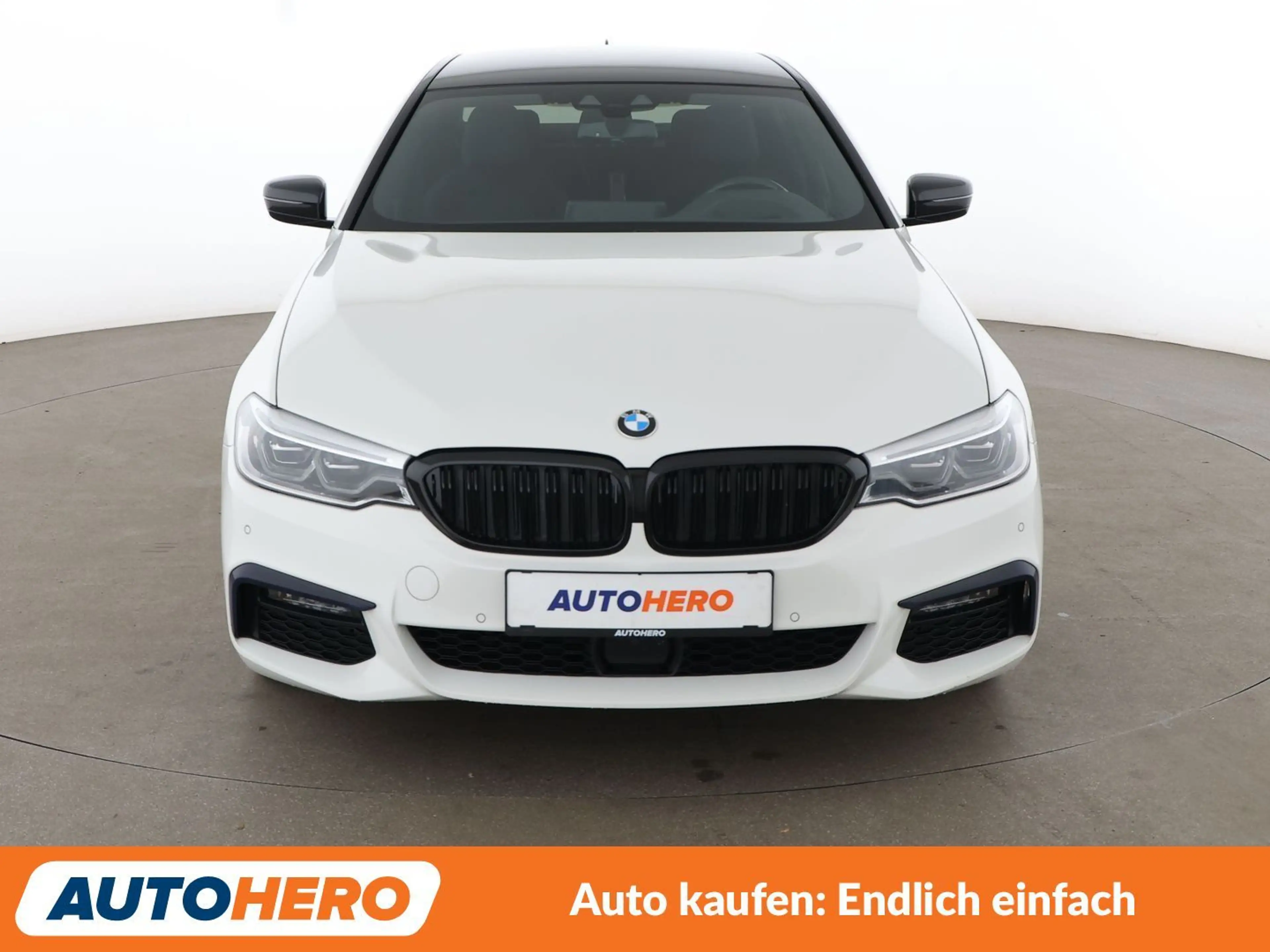 BMW 530 530e M Sport Aut.*NAVI*LED*HUD*ACC*CAM*PDC*SHZ* — photo 9