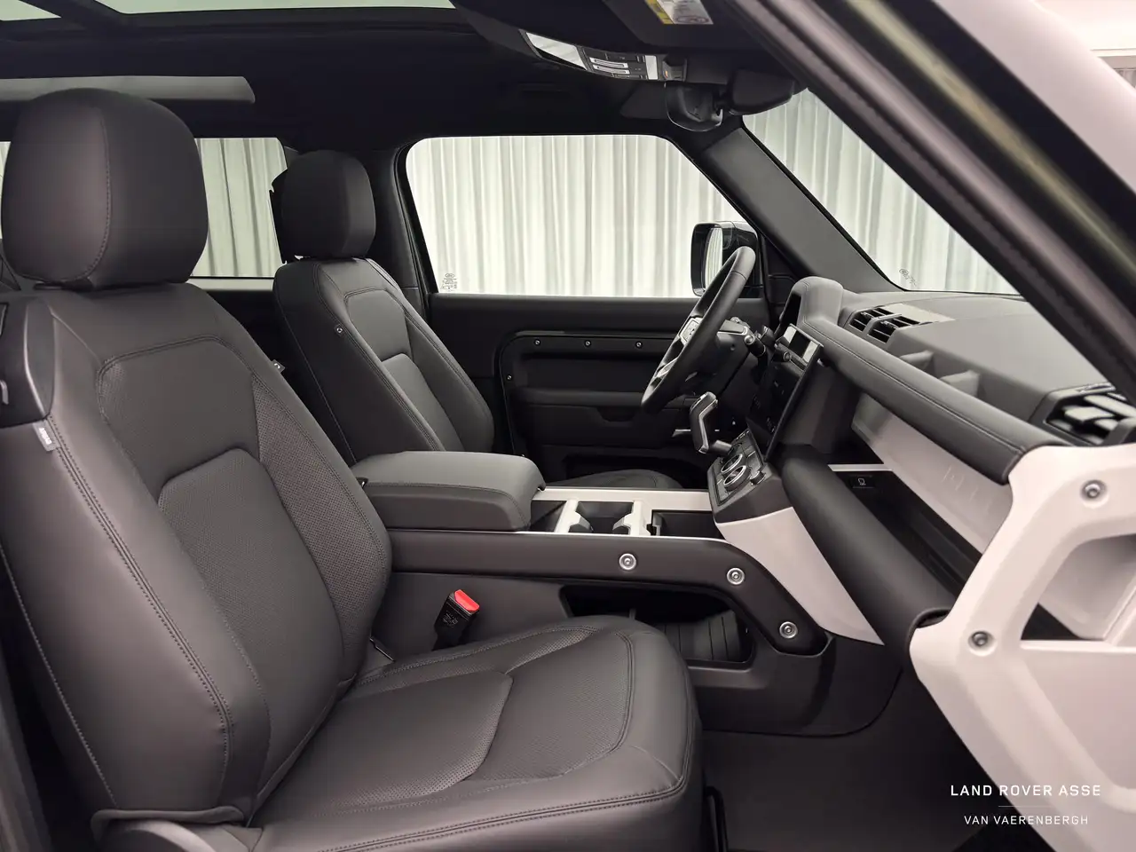 Land Rover Defender 90 D200 S AWD / LICHTE VRACHT — foto 3
