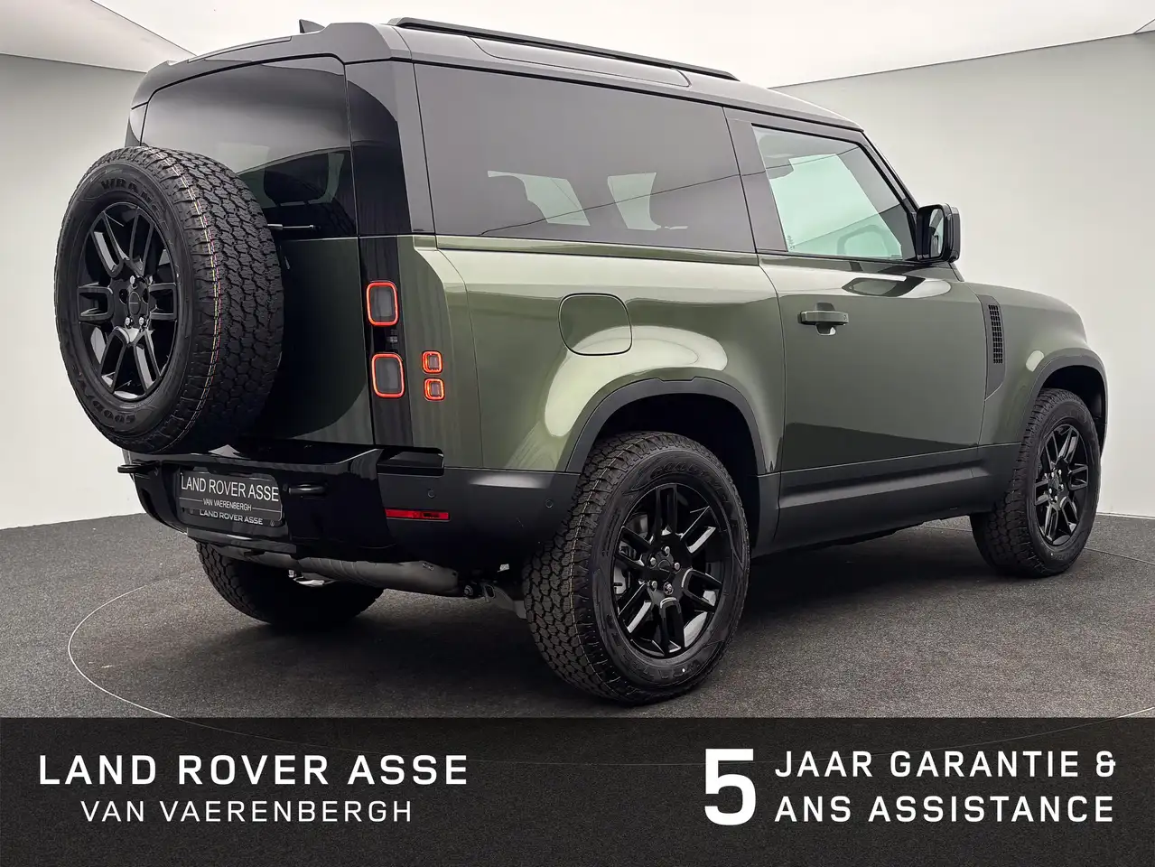Land Rover Defender 90 D200 S AWD / LICHTE VRACHT — foto 2