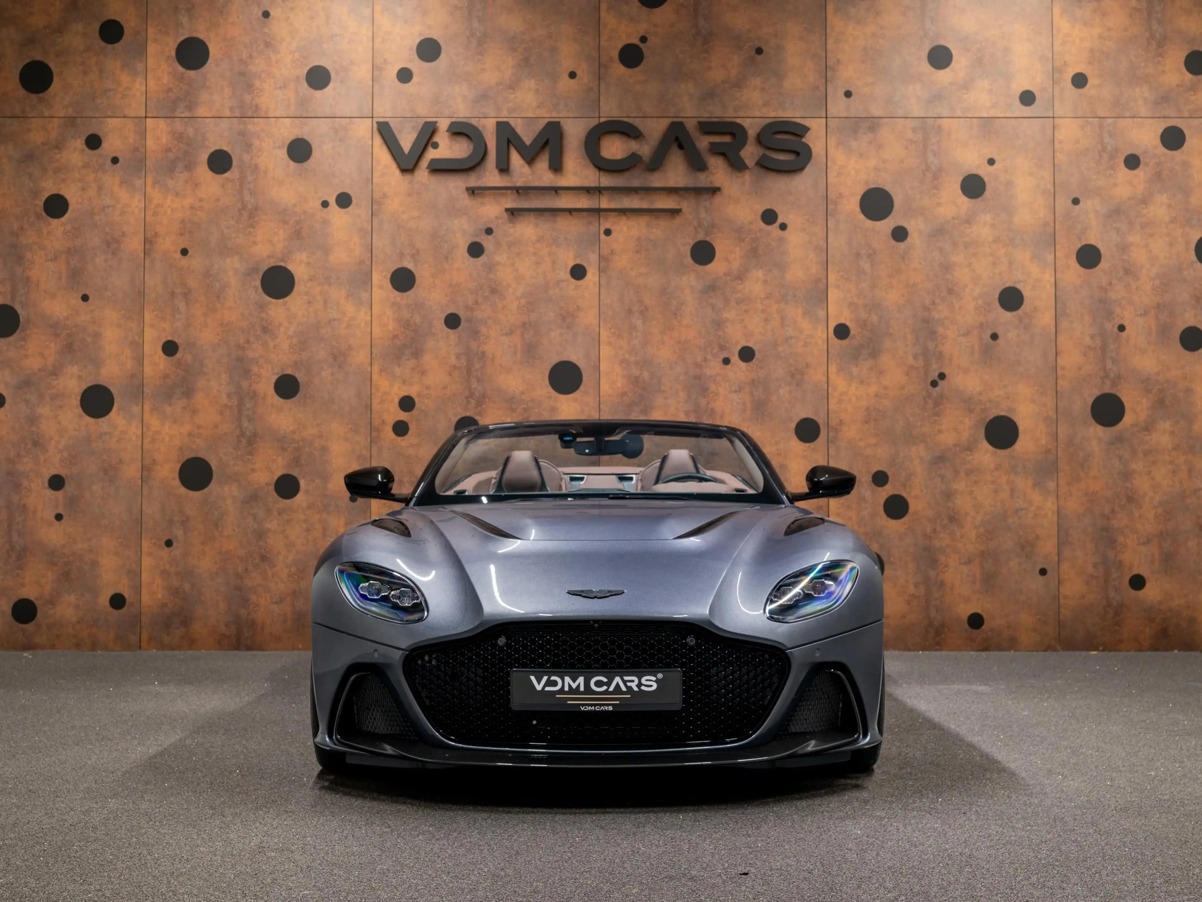 Aston Martin DBS Volante 5.2 V12 | ULITMATE 770 | 1 of 199 | Carbon — photo 8
