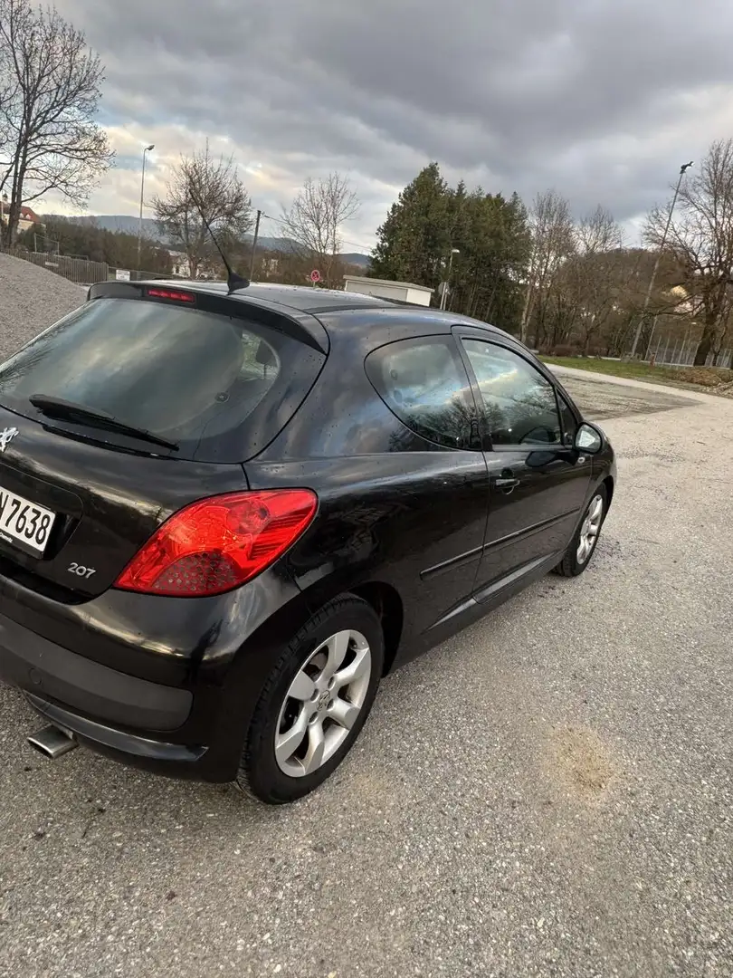 Peugeot 207 90 HDi FAP (Blue Lion) Sport - 1