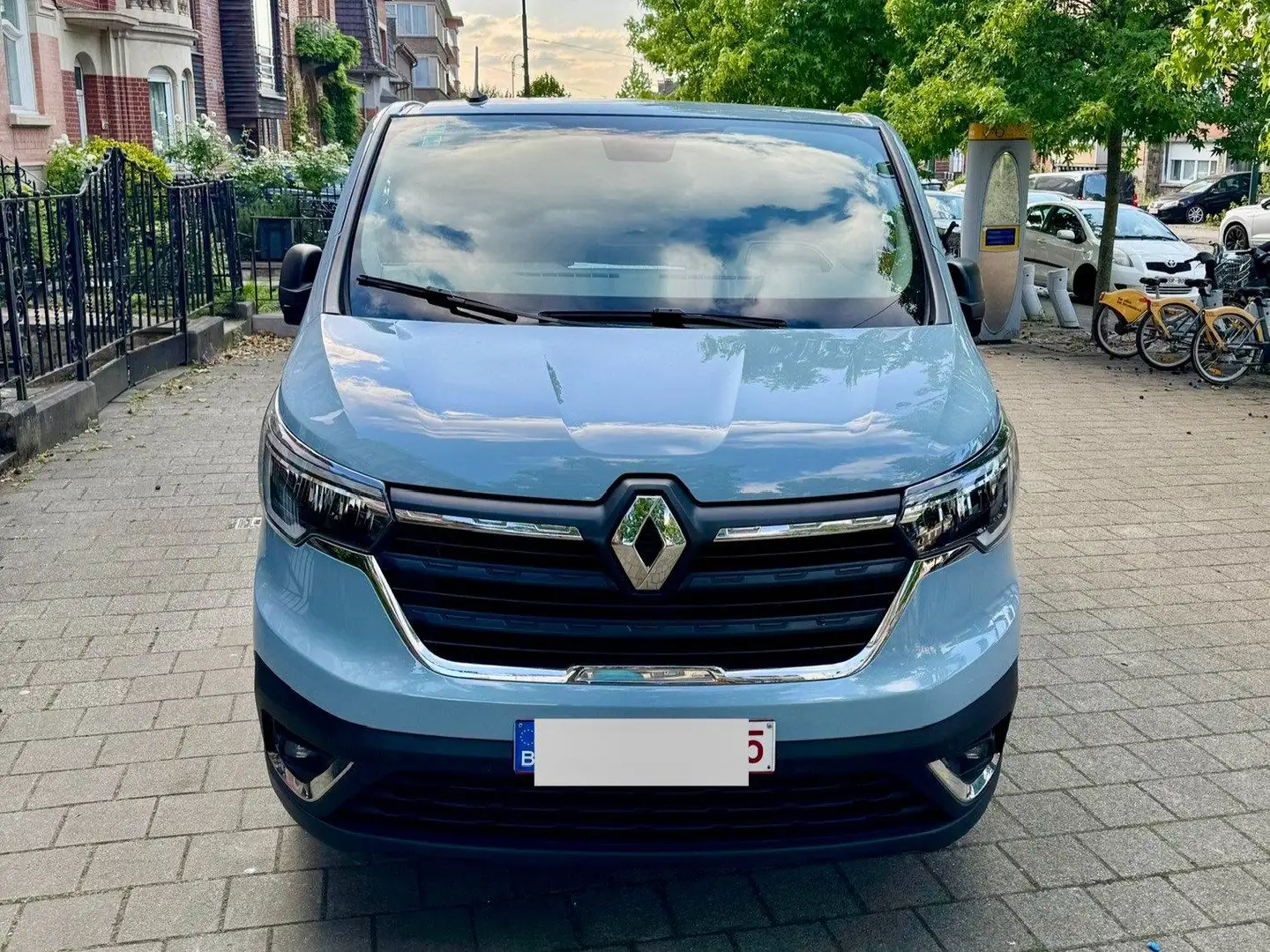 Renault Trafic Trafic Passenger 2.0 Blue dCi Intens EDC Bleu - 1