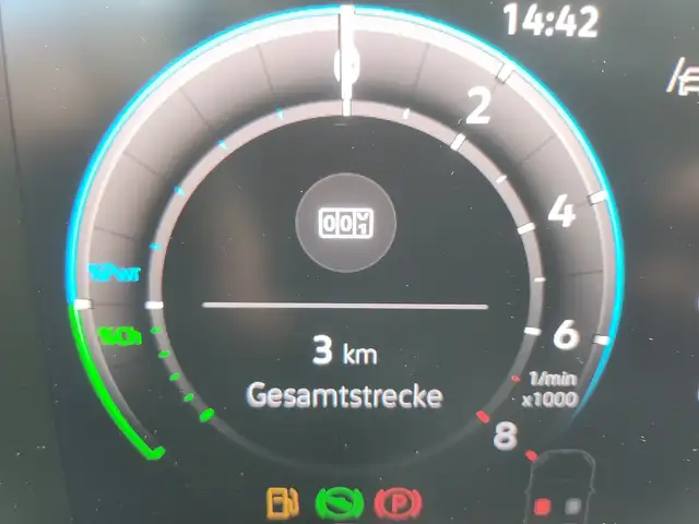 Volkswagen Passat view 11