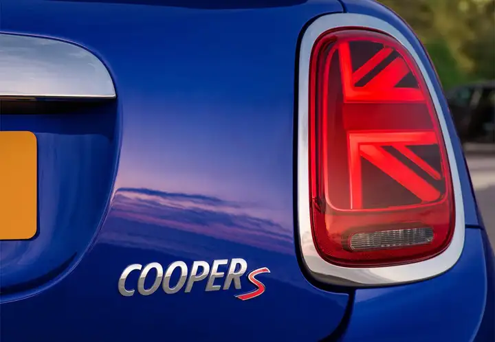 MINI Cooper Cooper 2018, foto 2