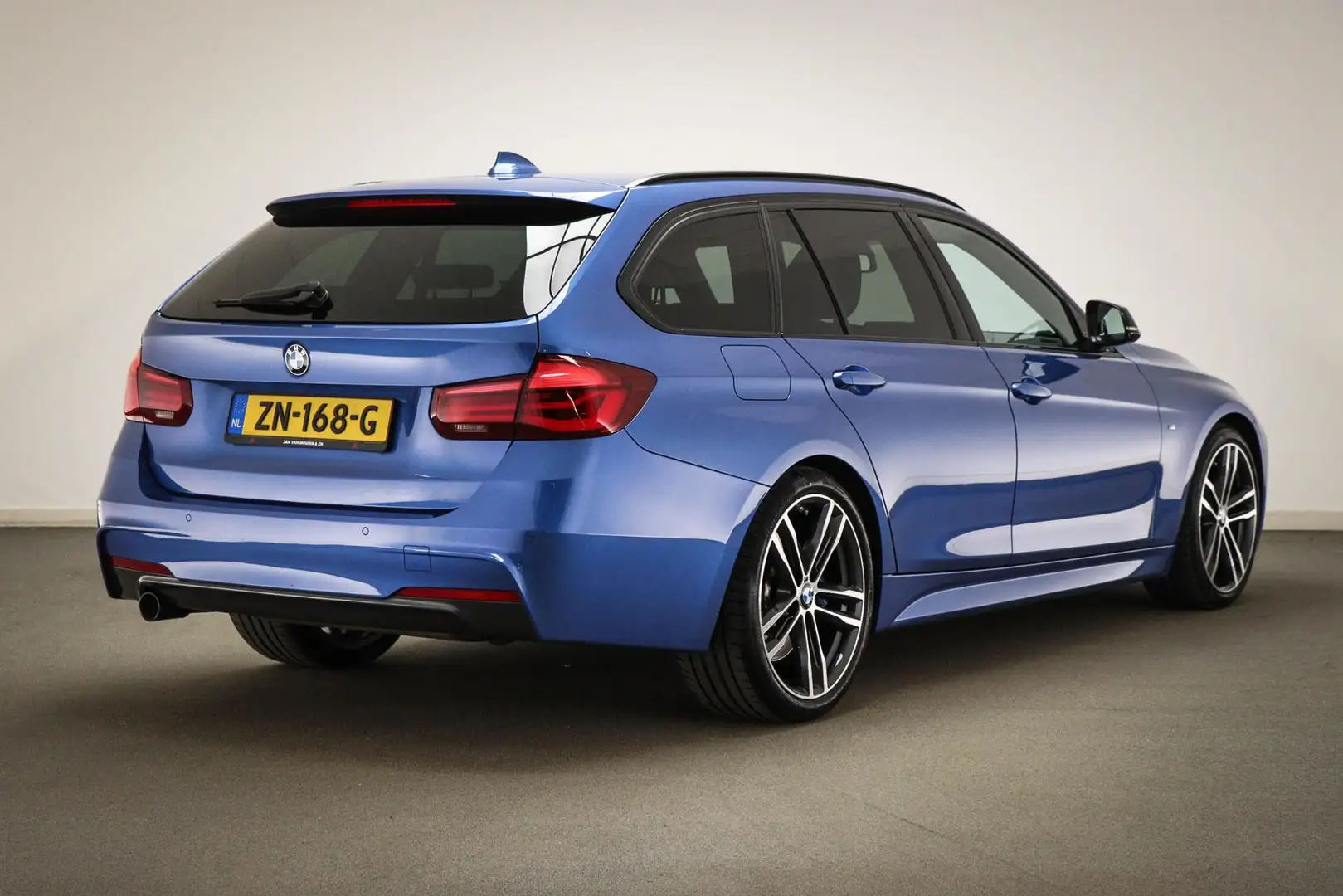 BMW 318 3-serie Touring 318i M-Sport Corporate Lease | LED Bleu - 2