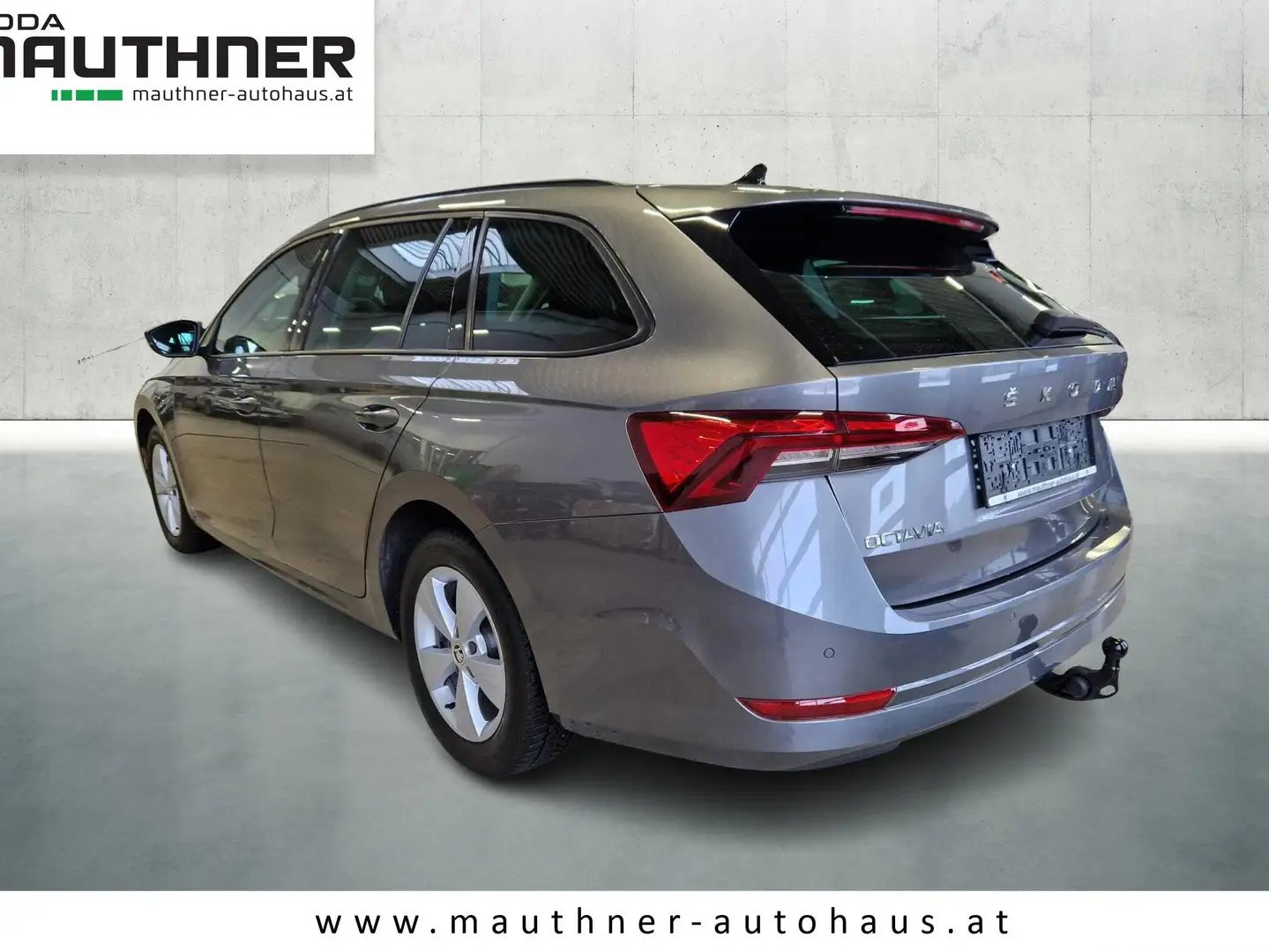 Skoda Octavia Ambition Grau - 2
