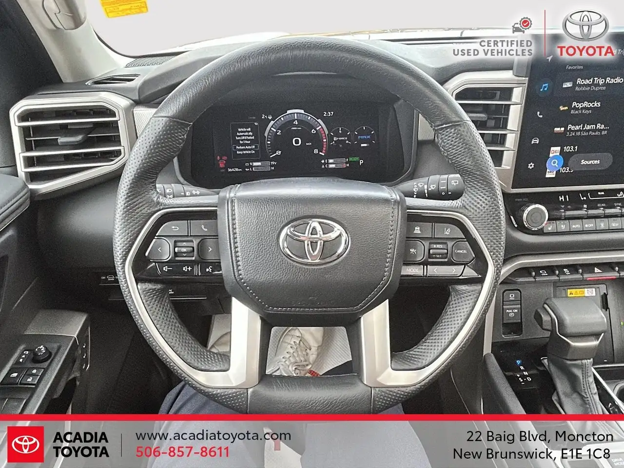 Toyota Sequoia photo Toyota Sequoia