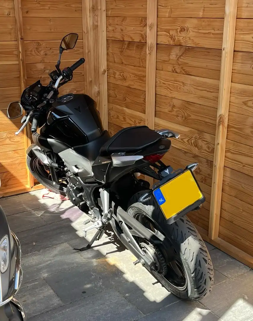 Yamaha MT-03 - 2