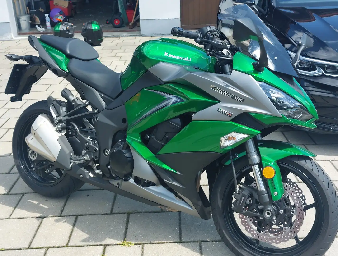 Kawasaki Z1000 SX Vert - 1