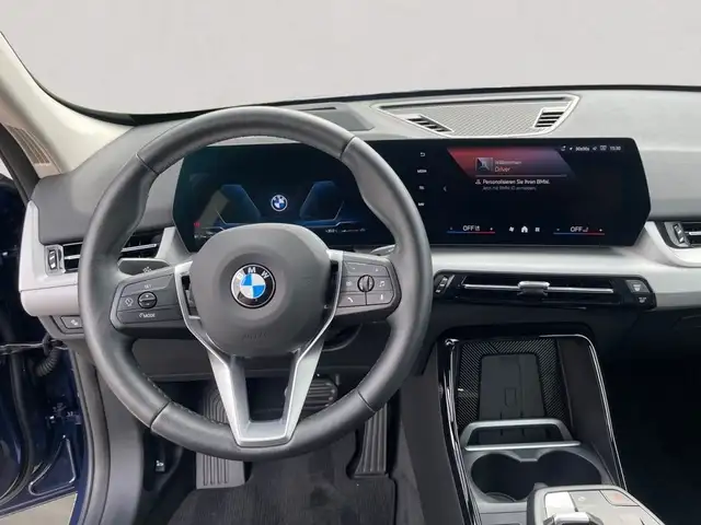 BMW X1 view 11
