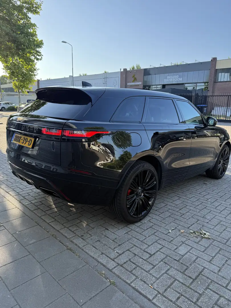 Land Rover Range Rover Velar 2.0 T. AWD R-D SE BLACK EDITION Zwart - 1