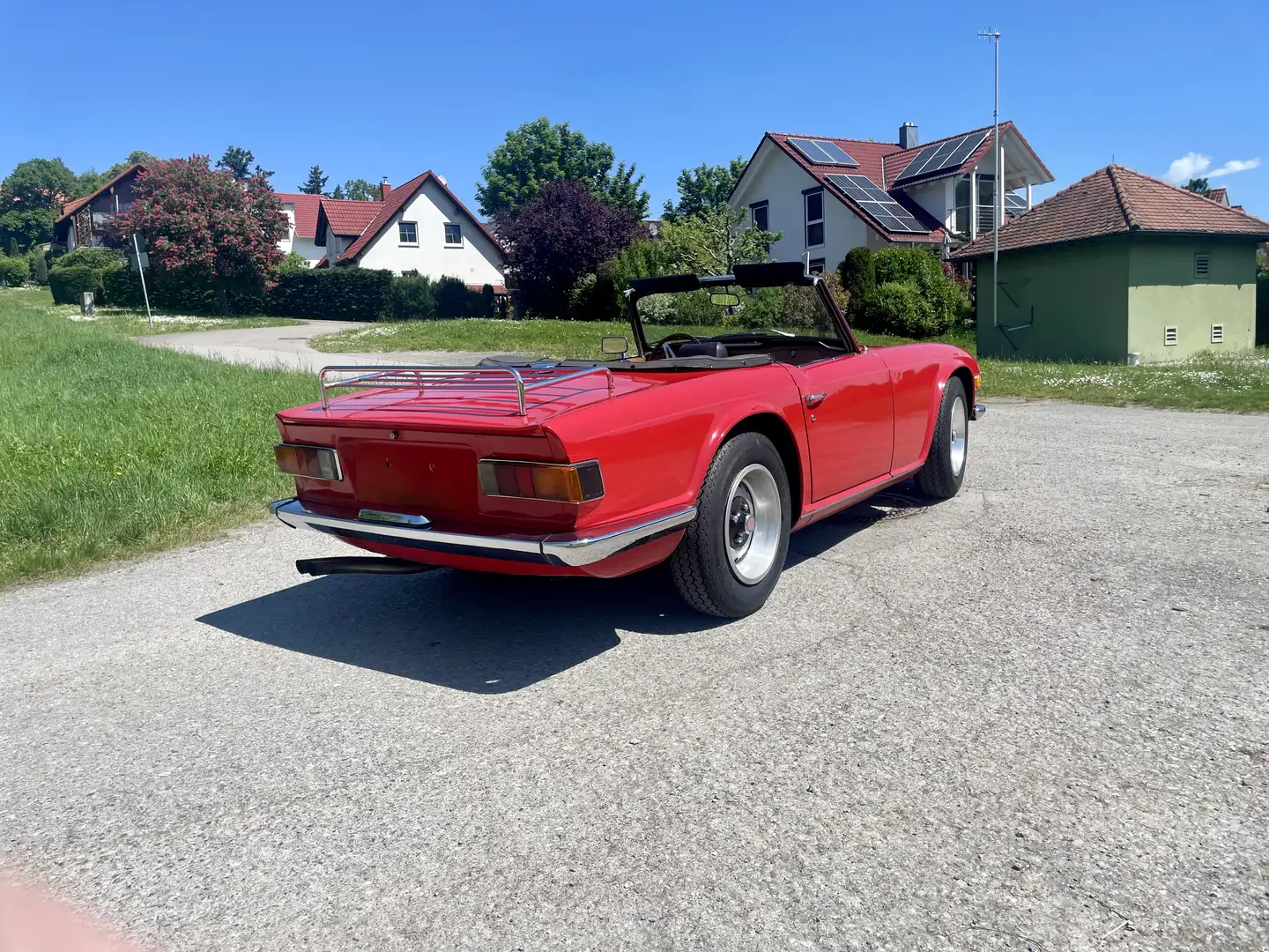 Triumph TR6 Червоний - 2
