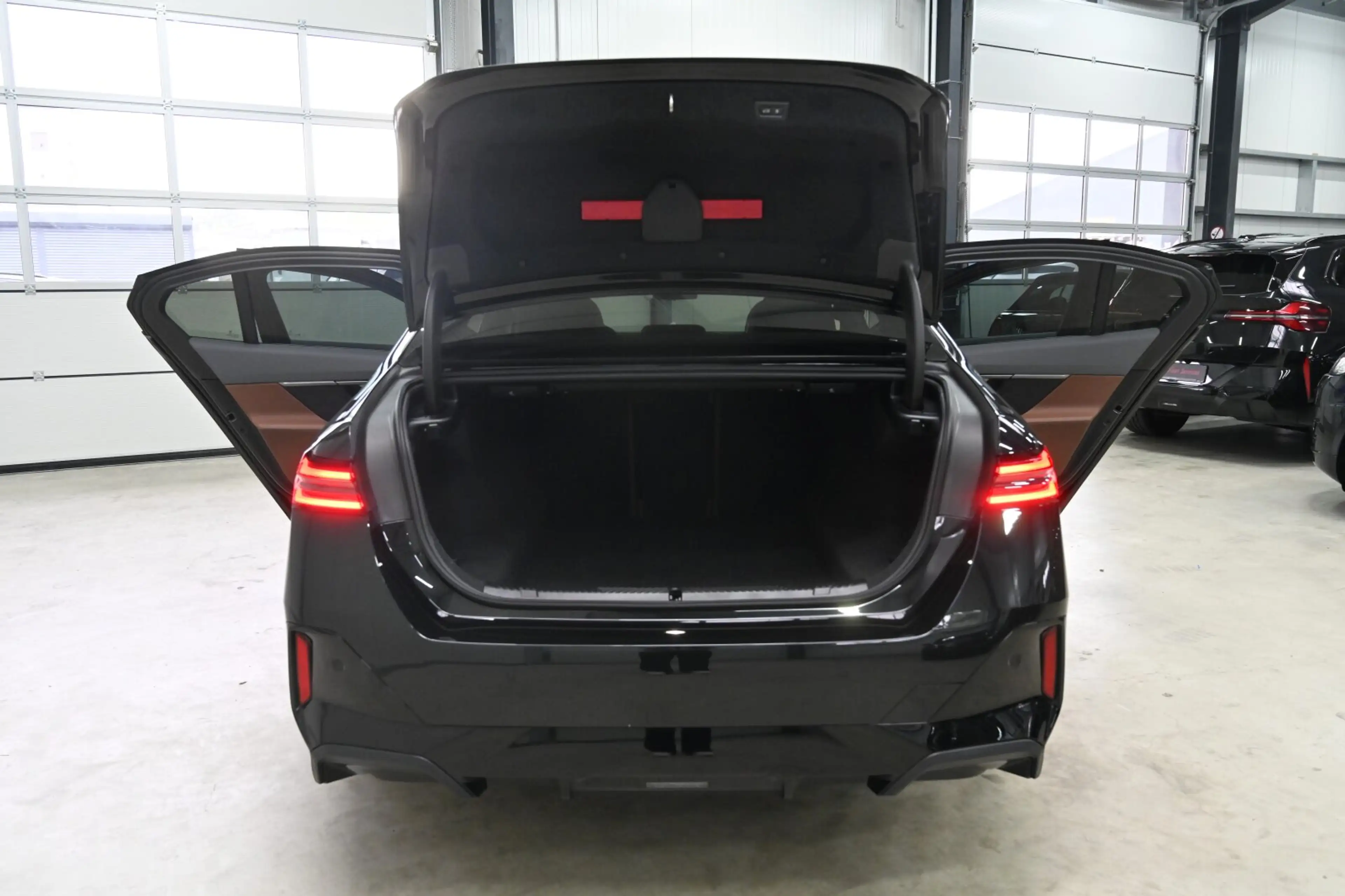BMW 540 540d xDrive M-Sport PRO PANO*B&W*INNO*MERINO*21' — photo 5