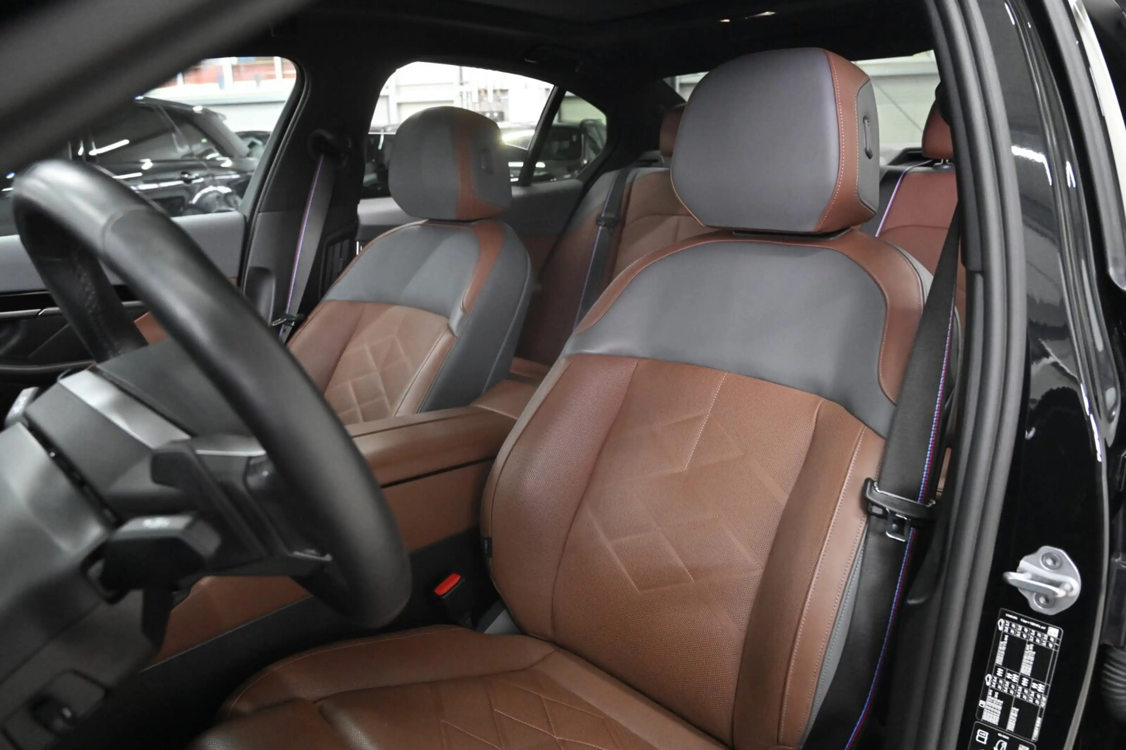 BMW 540 540d xDrive M-Sport PRO PANO*B&W*INNO*MERINO*21' — photo 10