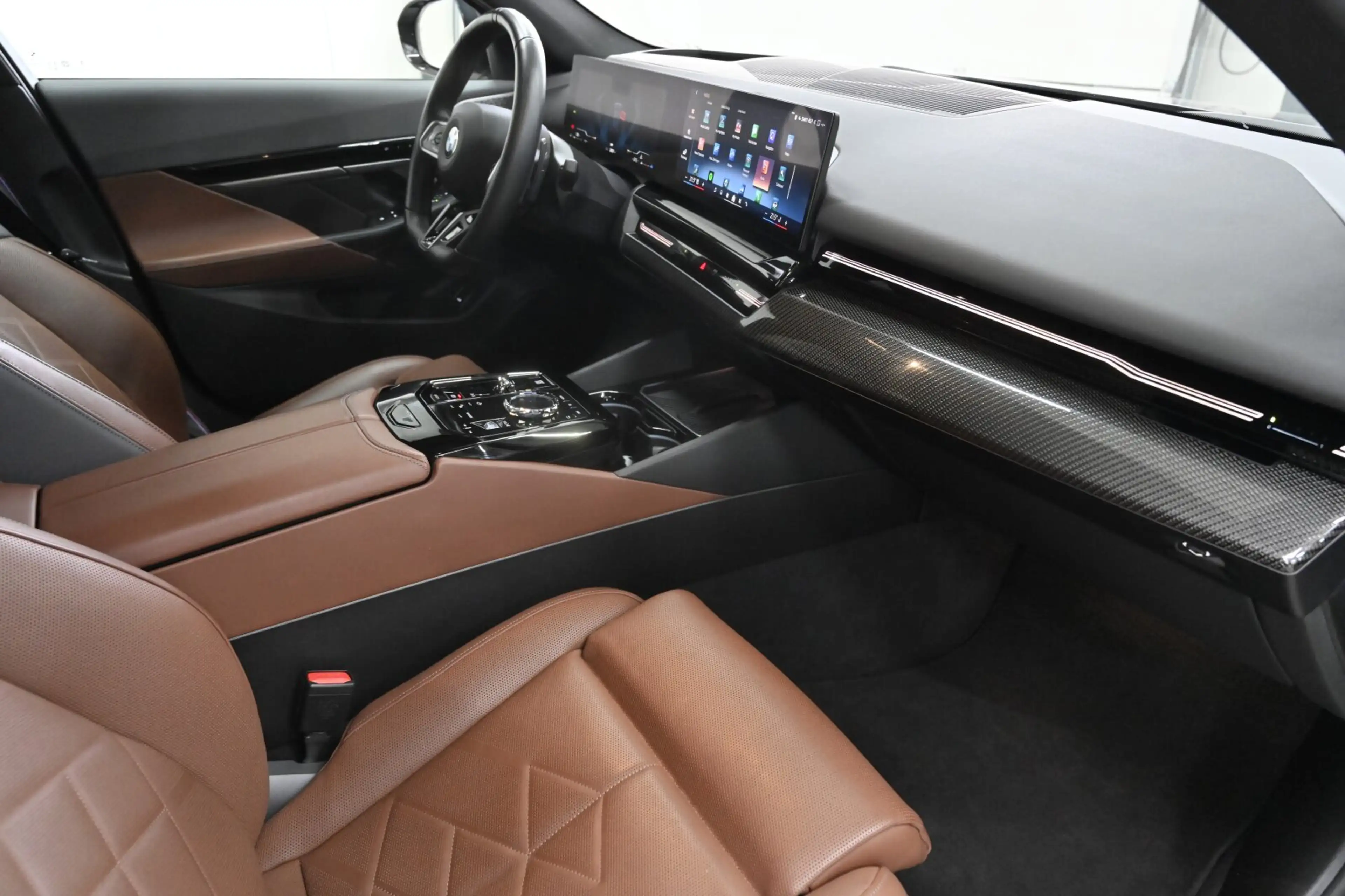 BMW 540 540d xDrive M-Sport PRO PANO*B&W*INNO*MERINO*21' — photo 7