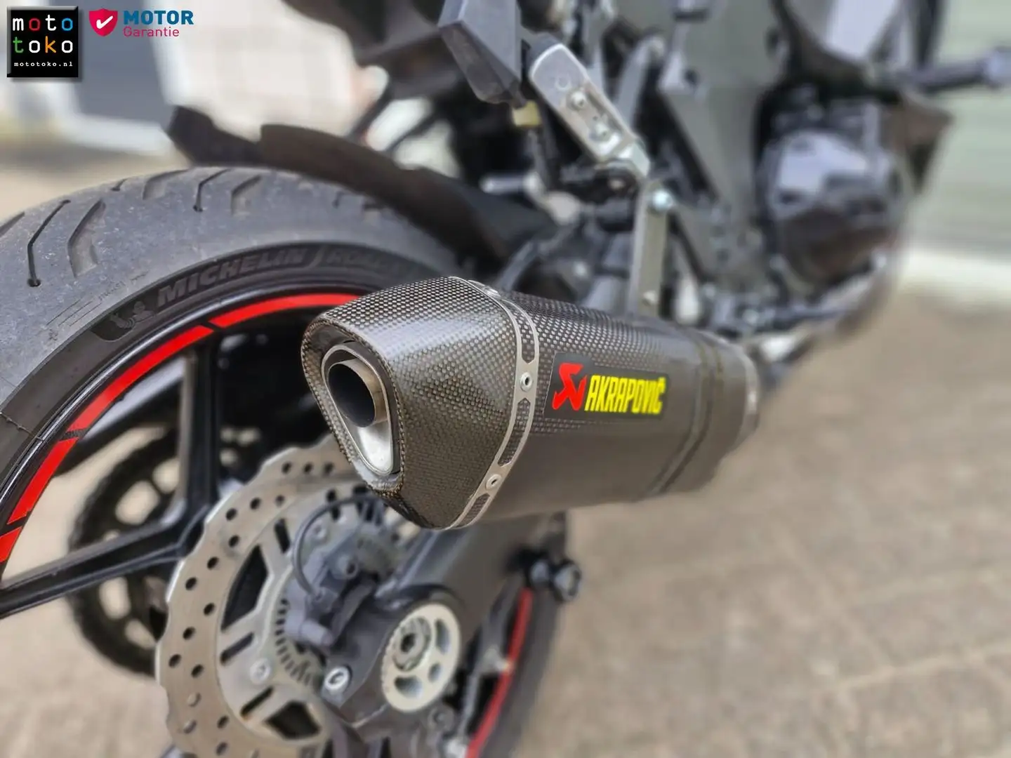 Kawasaki Z1000 SX Noir - 2