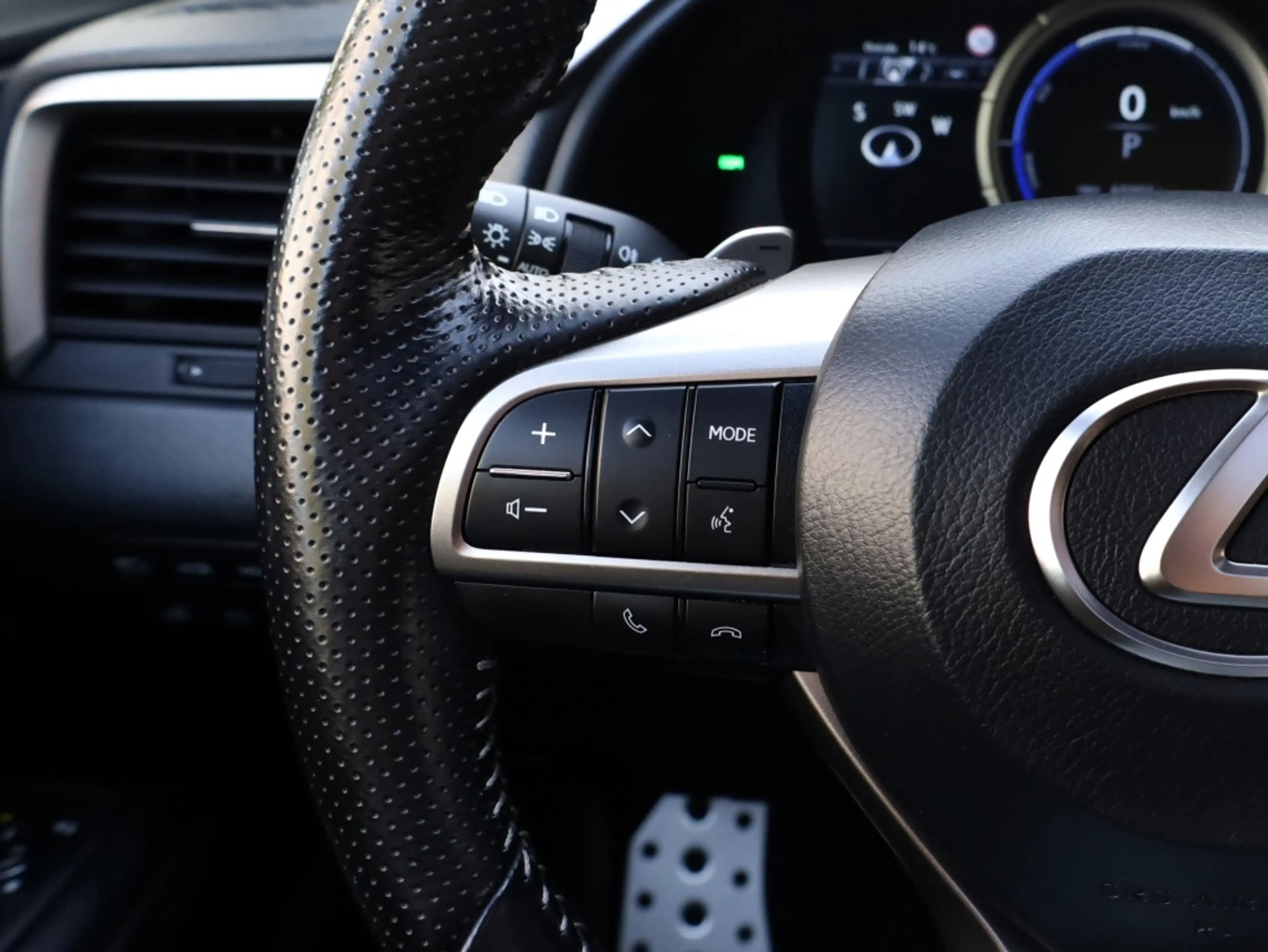 Lexus RX 450h AWD F Sport Premium | Panoramadak | Mark Levinson — photo 27