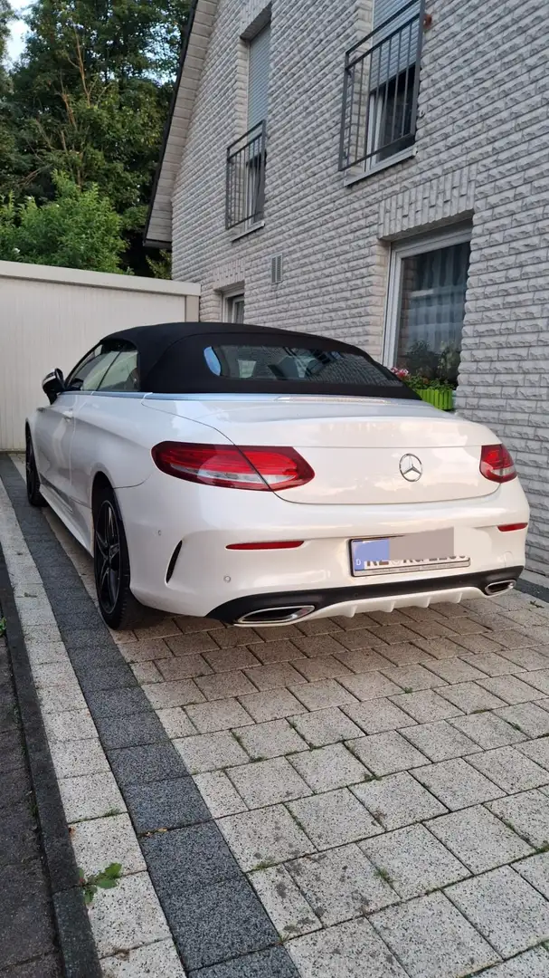 Mercedes-Benz C 250 AMG Line diamantweiss Fehér - 1