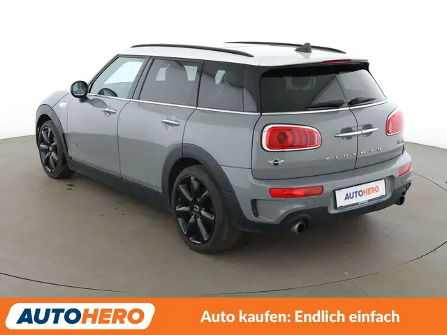Mini Clubman view 4