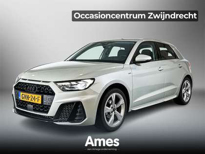 Audi A1 Sportback 25 95pk TFSI S edition | Parkeerhulp plu