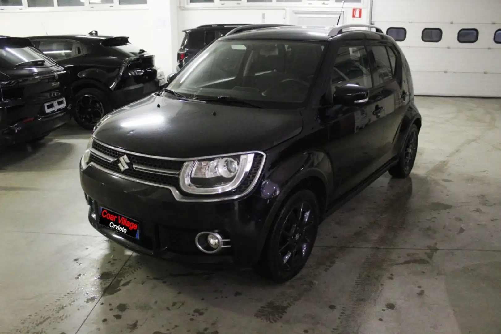 Suzuki Ignis 1.2 Dualjet iTop Nero - 1