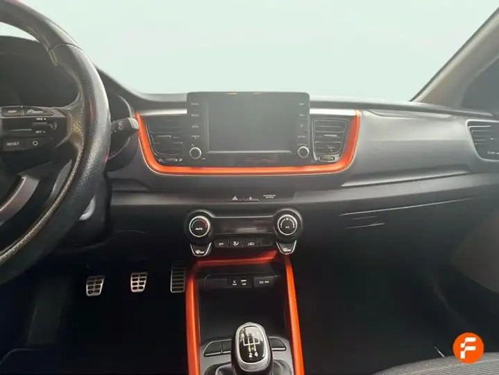Kia Stonic 2019, foto 13