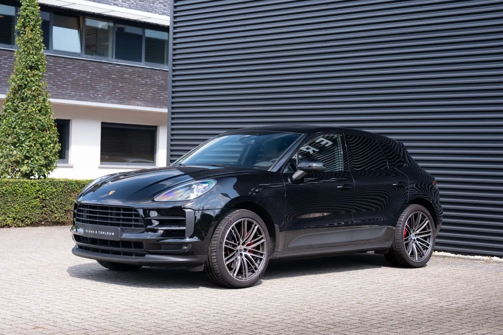 Porsche Macan 3.0 S / Luchtvering / Panoramadak Zwart - 2