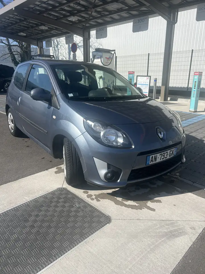 Renault Twingo II 1.2 16v 75 Dynamique