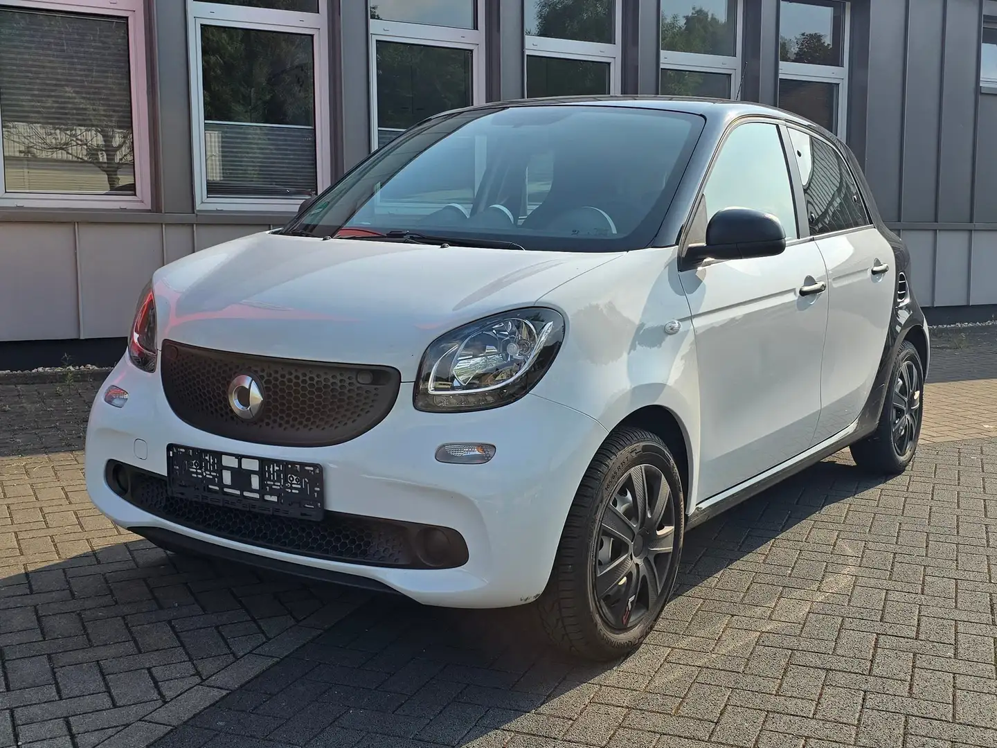 smart forFour Forfour*Klima*Servo*Tempomat* Neue Inspektion* Noir - 1