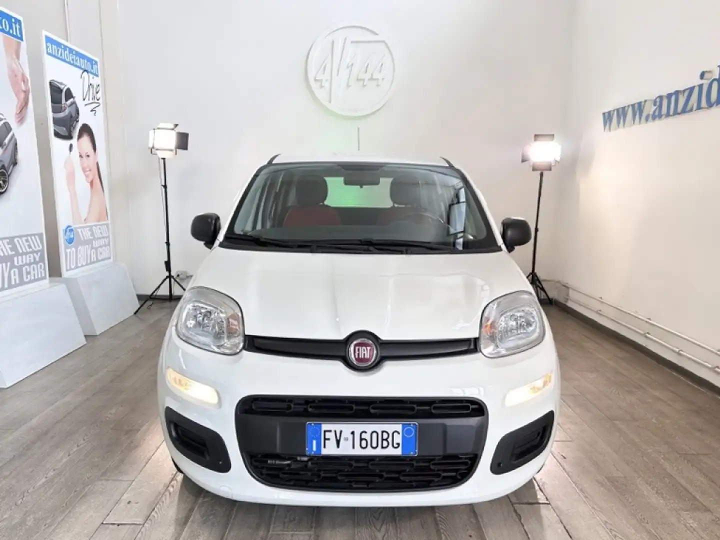 Fiat Panda 1.2 69 Cv Pop Weiß - 2
