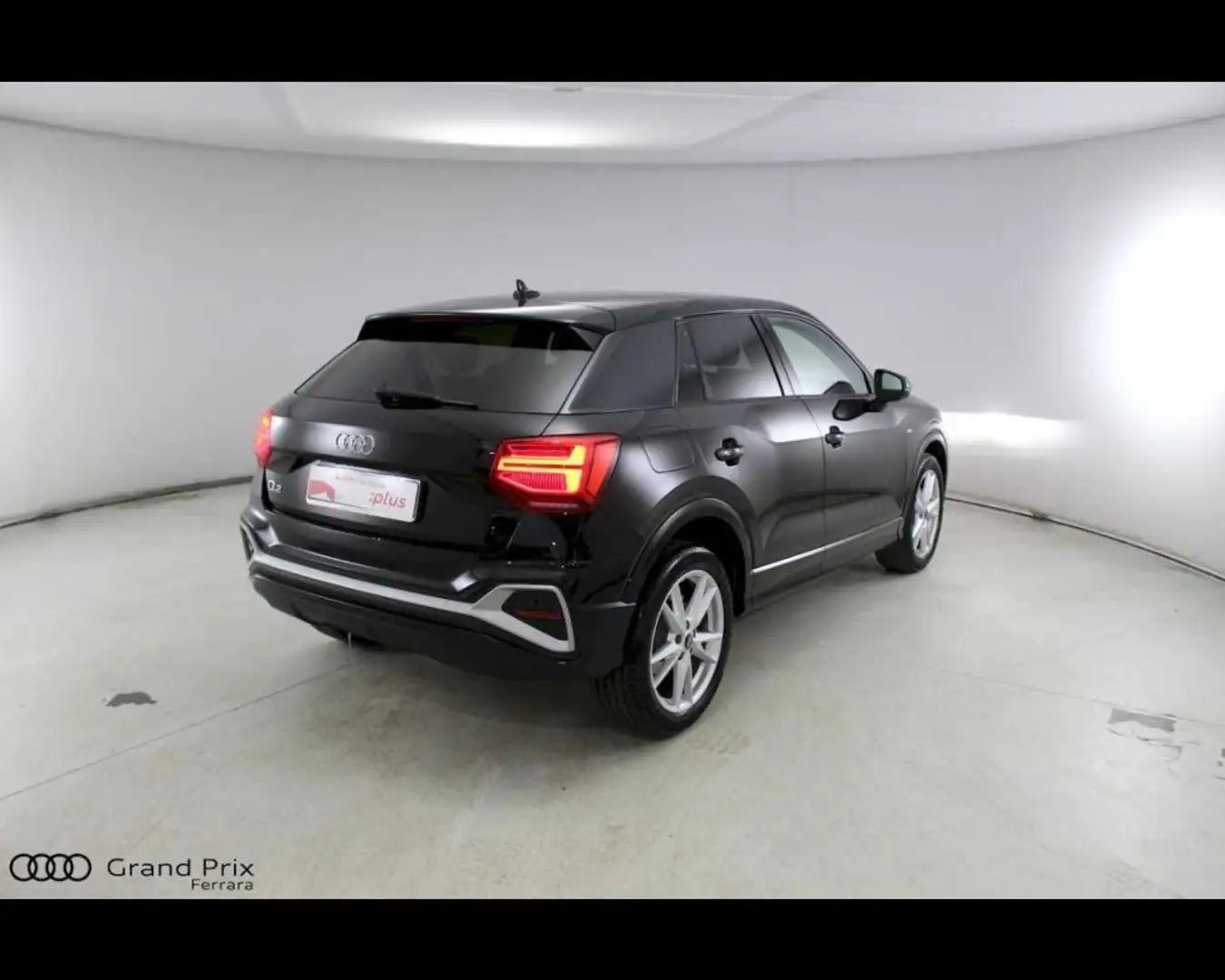 Audi Q2 35 TDI S tronic S line Edition Nero - 2