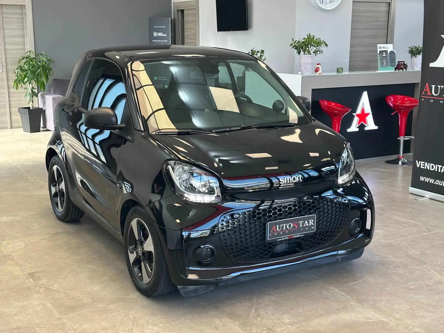 smart forTwo Fortwo eq Berlin Black Passion 22kW Zwart - 2