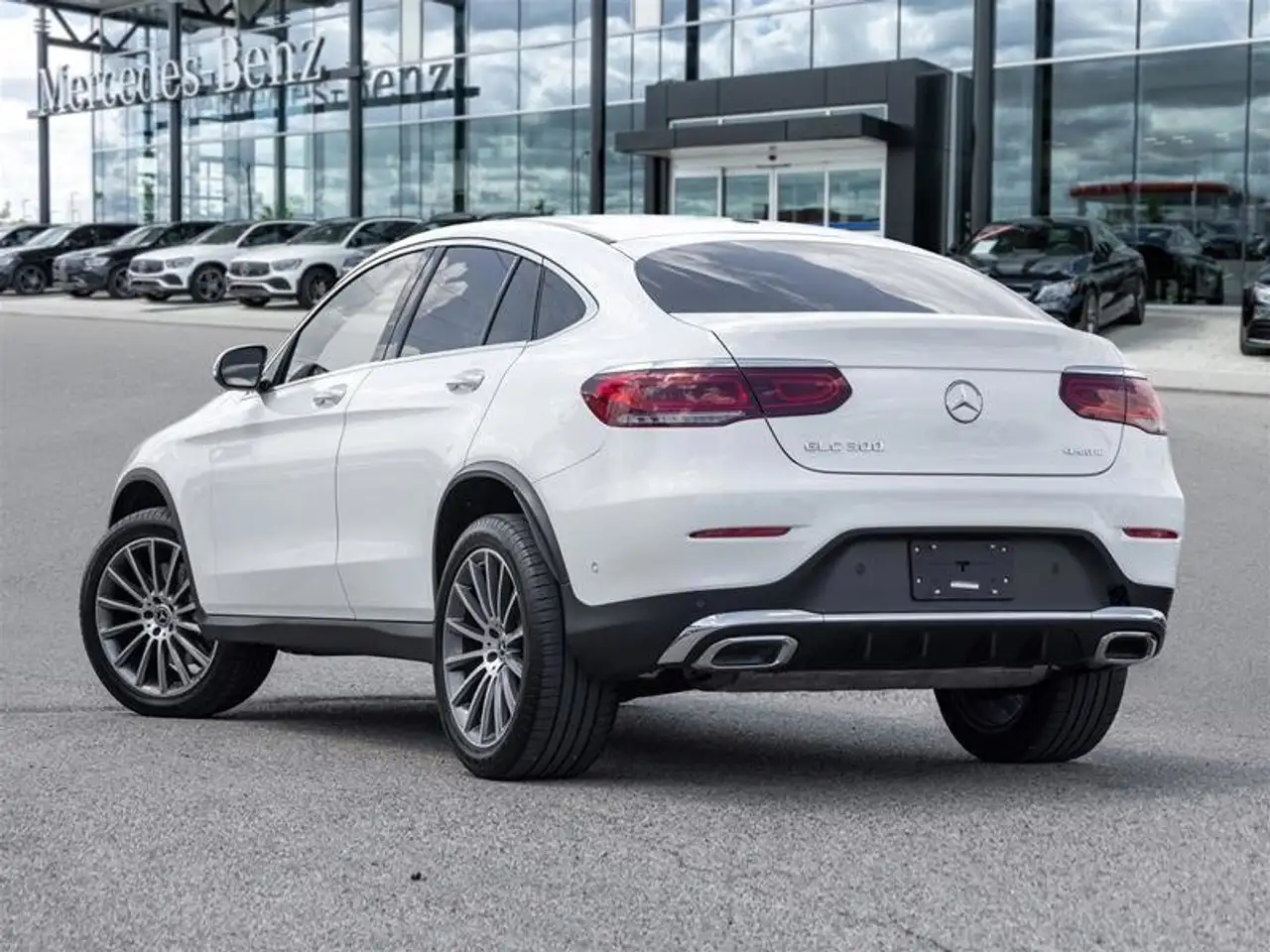 Mercedes-Benz GLC снимка Mercedes-Benz GLC