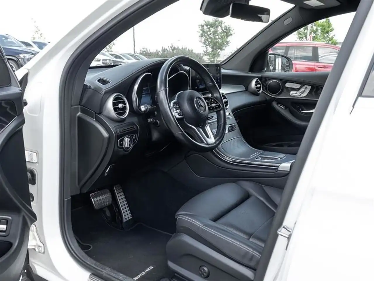 Mercedes-Benz GLC снимка Mercedes-Benz GLC