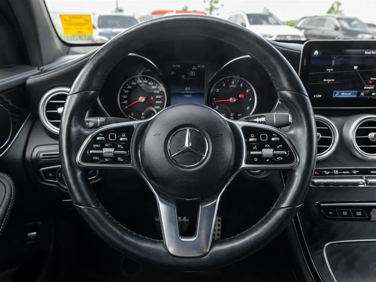 Mercedes-Benz GLC снимка Mercedes-Benz GLC