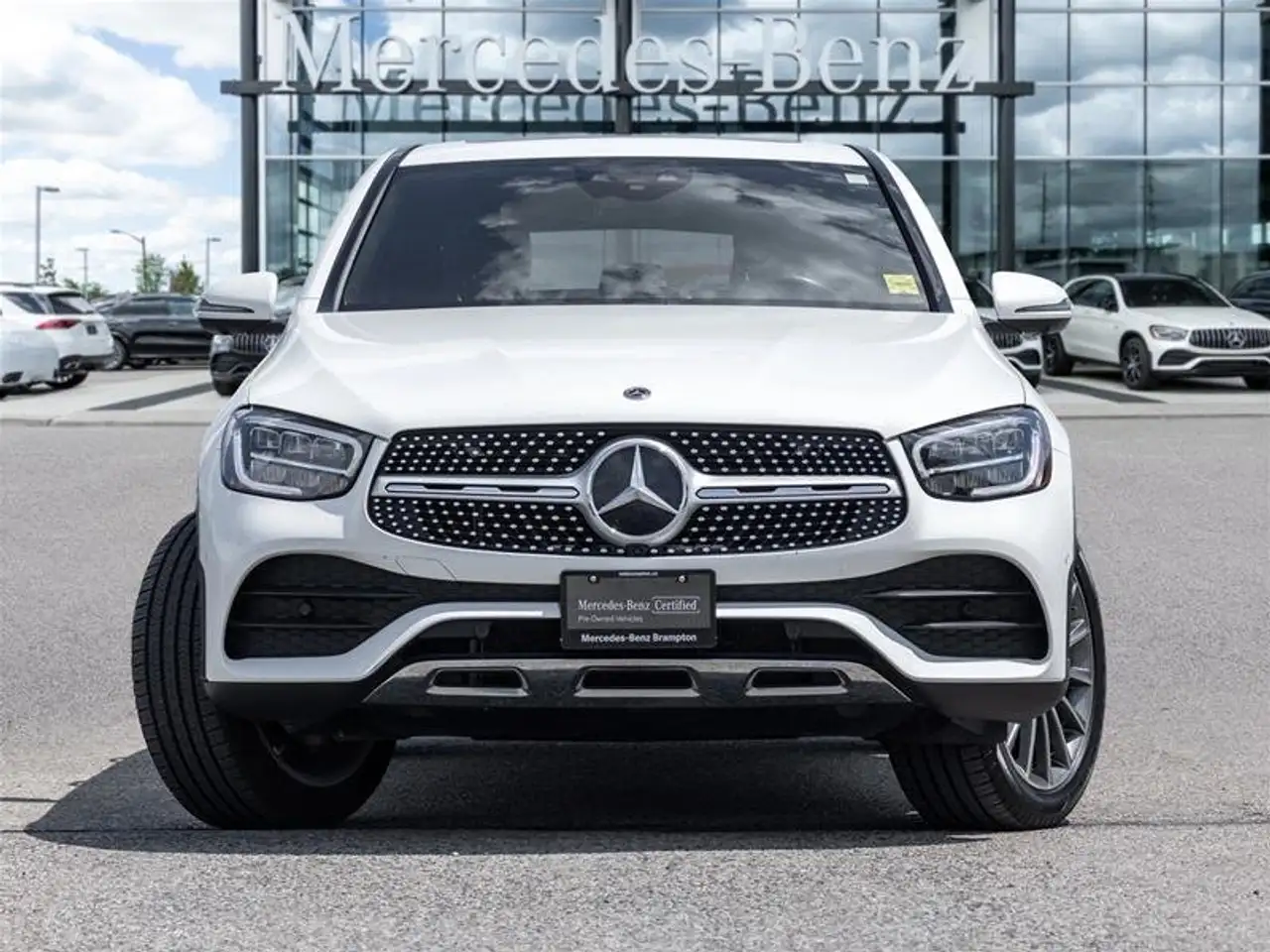 Mercedes-Benz GLC снимка Mercedes-Benz GLC